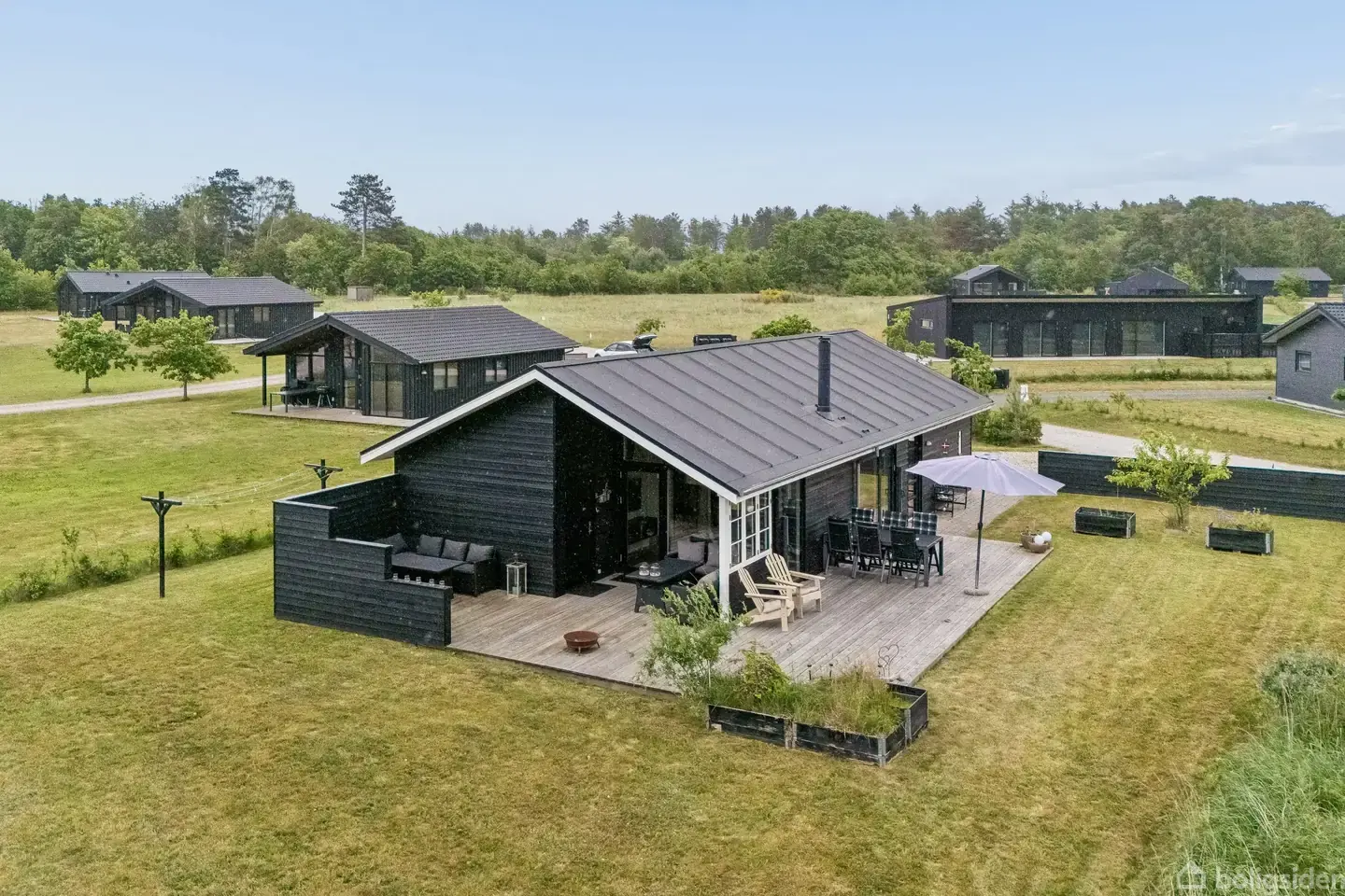 Klassisk sommerhushygge i moderne stil
