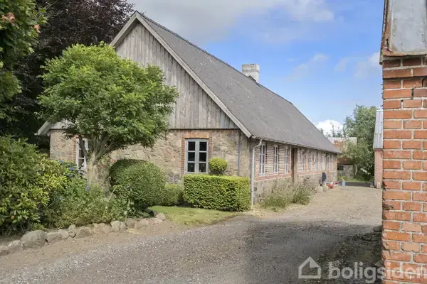 Landejendom på Ålbækvej 48, 7860 Spøttrup