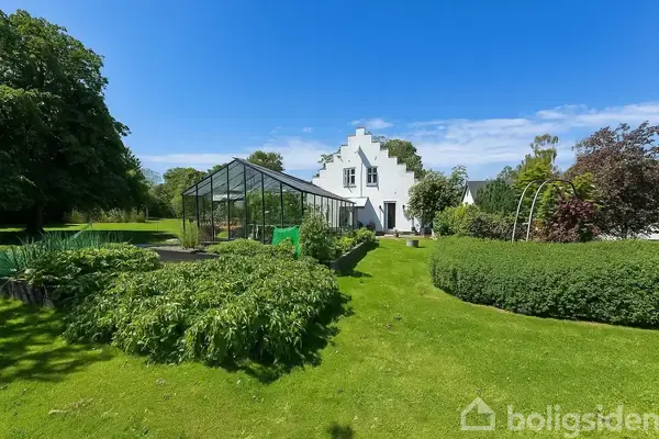 Landejendom på Brorholtvej 70, 9430 Vadum