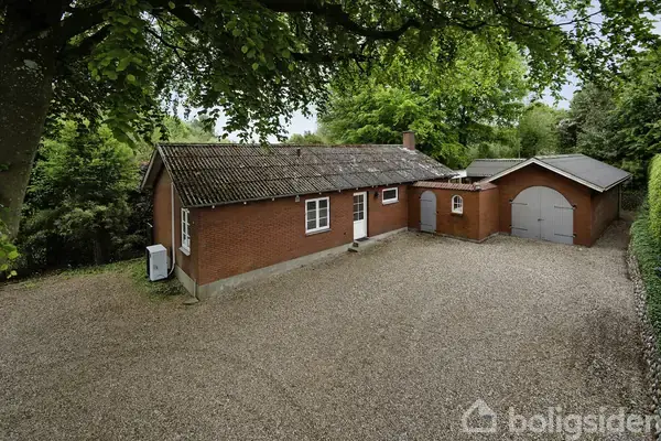 Villa på Ringkøbingvej 217, 6800 Varde