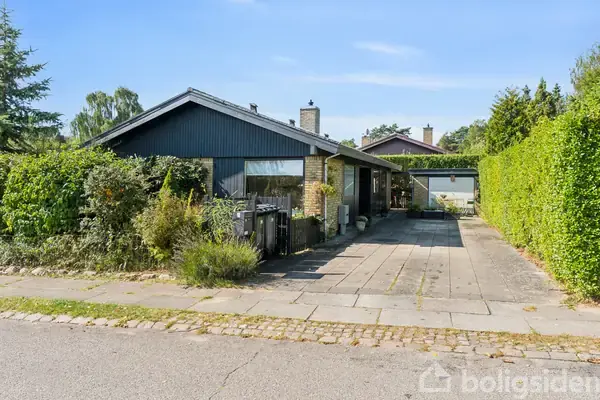 Villa på Henrikshave 16, 2950 Vedbæk