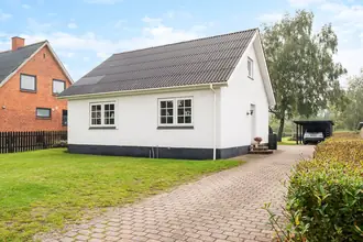 Villa på Løgstørvej 54, 9600 Aars