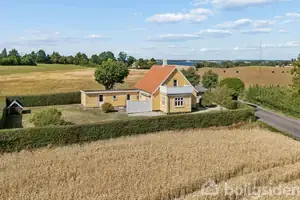 Villa på Hjelmvej 8, 4780 Stege