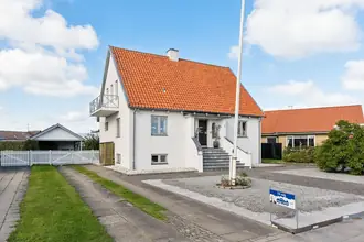 Villa på Strandvej 27, 9970 Strandby