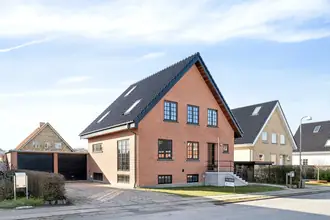 Villa på Ernebjergvej 15, 5230 Odense M