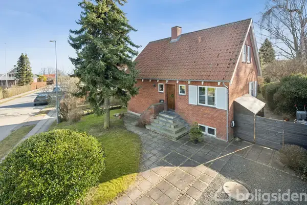 Villa på Solbakken 33, 8240 Risskov