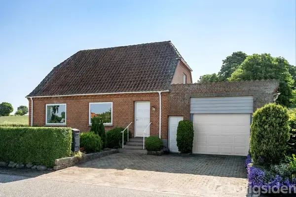 Villa på Snaptunvej 14, 7130 Juelsminde