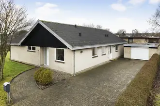 Villa på Rebildparken 77, 9220 Aalborg Øst