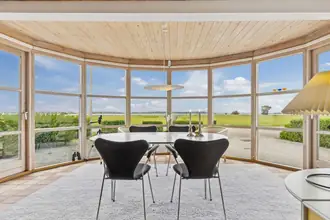 Villa på Strandmøllevej 204, 4300 Holbæk