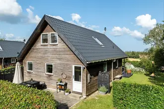 Fritidshus på Kløvervej 19, Udbyhøj, 8950 Ørsted