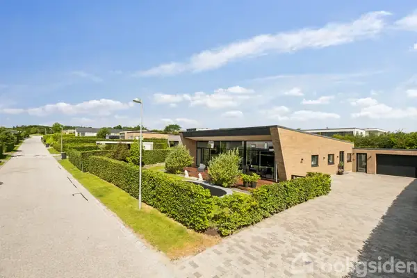Villa på Tronkærgårdsvej 264, 8541 Skødstrup