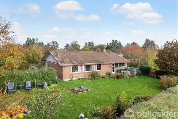 Villa på Kirsebærvej 1, 7741 Frøstrup