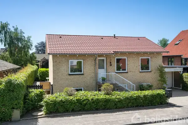 Villa på Ejnar Mikkelsens Vej 11, 7400 Herning