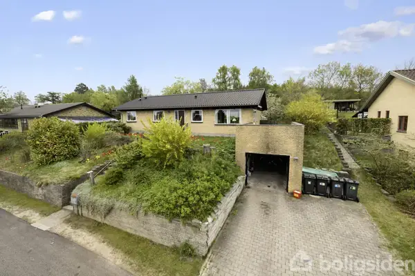 Villa på Sandbjergvej 9, 3310 Ølsted