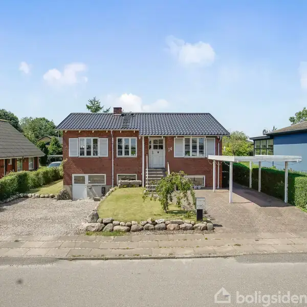 Villa på Peter Tofts Vej 14, 6000 Kolding
