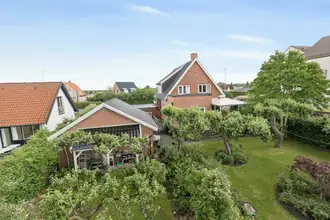 Villa på Svendborgvej 31, Hjallese, 5260 Odense S