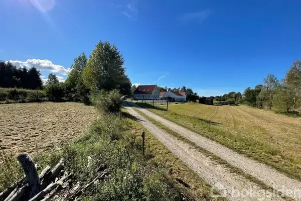 Landejendom på Tolstrupvej 4, 4682 Tureby