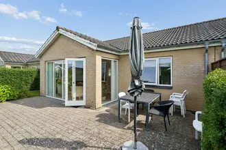 Rækkehus på H. C. Ørsteds Vej 6, 4690 Haslev