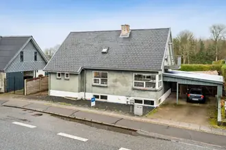 Villa på Horsensvej 13, Salten, 8653 Them