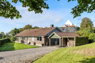 Villa på Haldvej 9, Hald, 8983 Gjerlev J