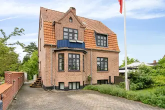 Villa på Niels Bohrs Alle 23, 2860