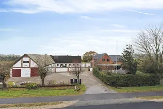 Villa på Hjallerupvej 1, 9330 Dronninglund