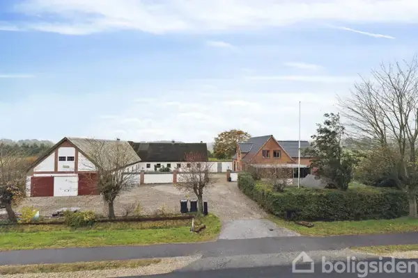 Villa på Hjallerupvej 1, 9330 Dronninglund