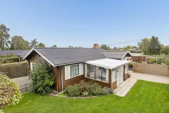 Villa på Gyldenbjergvej 19, Orehoved, 4840 Nørre Alslev