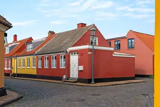 Rækkehus på Rendegade 5, Rønne, 3700 Rønne