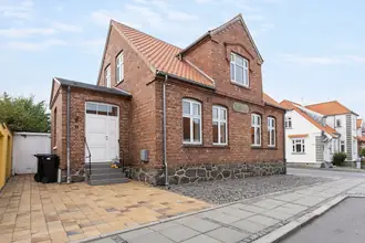 Villa på Jernbanegade 11, Aakirkeby, 3720 Aakirkeby