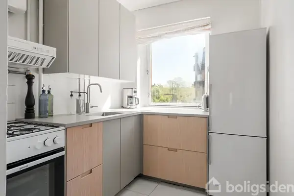 Ejerlejlighed på Hjortholms Allé 2, 1. th., 2400 København NV