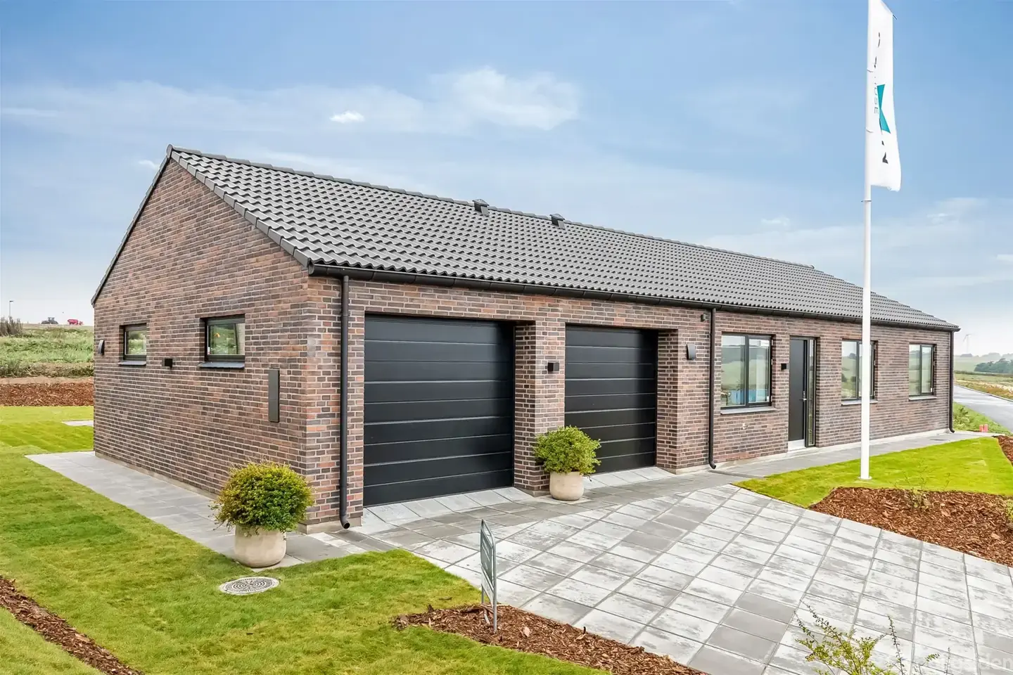 Villa på Løvsangervej 27, 8382 Hinnerup