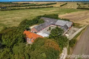 Landejendom på Stauningvej 70, 6900 Skjern
