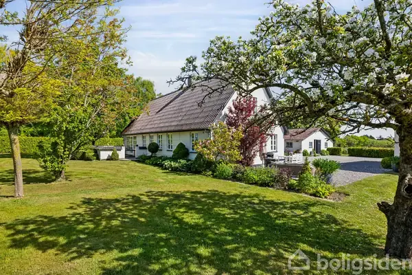 Landejendom på Ramskovvej 3, 8500 Grenaa