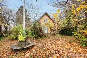 Villa på Landsevej 2, 2840 Holte