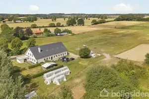 Landejendom på Espestok 121, 5210 Odense NV
