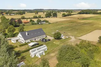 Landejendom på Espestok 121, Trøstrup, 5210 Odense NV