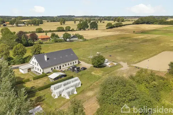 Landejendom på Espestok 121, 5210 Odense NV