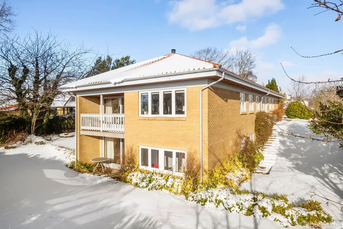 Solid villa på attraktiv belliggenhed i Nordbyen