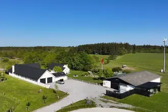 Landejendom på Himmerigsvej 10, 9981 Jerup