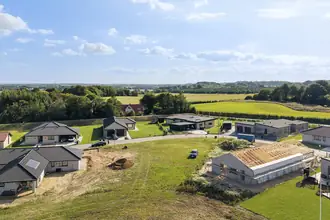 Helårsgrund på Hirsemarken 9, 7080 Børkop