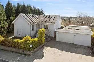 Villa på Hesselhøjvej 1, 8600 Silkeborg