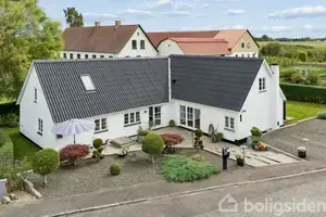 Villa på Hellestrup Byvej 1, 4300 Holbæk