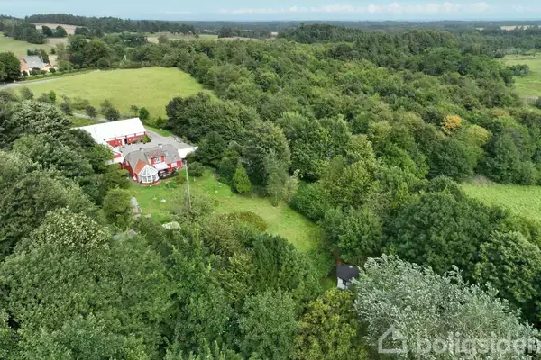 Landejendom på Sdr. Kirkevej 59, 9330 Dronninglund