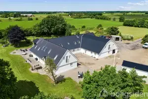 Landejendom på Hillerup Markvej 3, 6760 Ribe