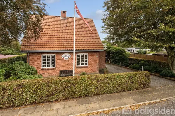Villa på Åkirkevej 5, 6851 Janderup Vestj