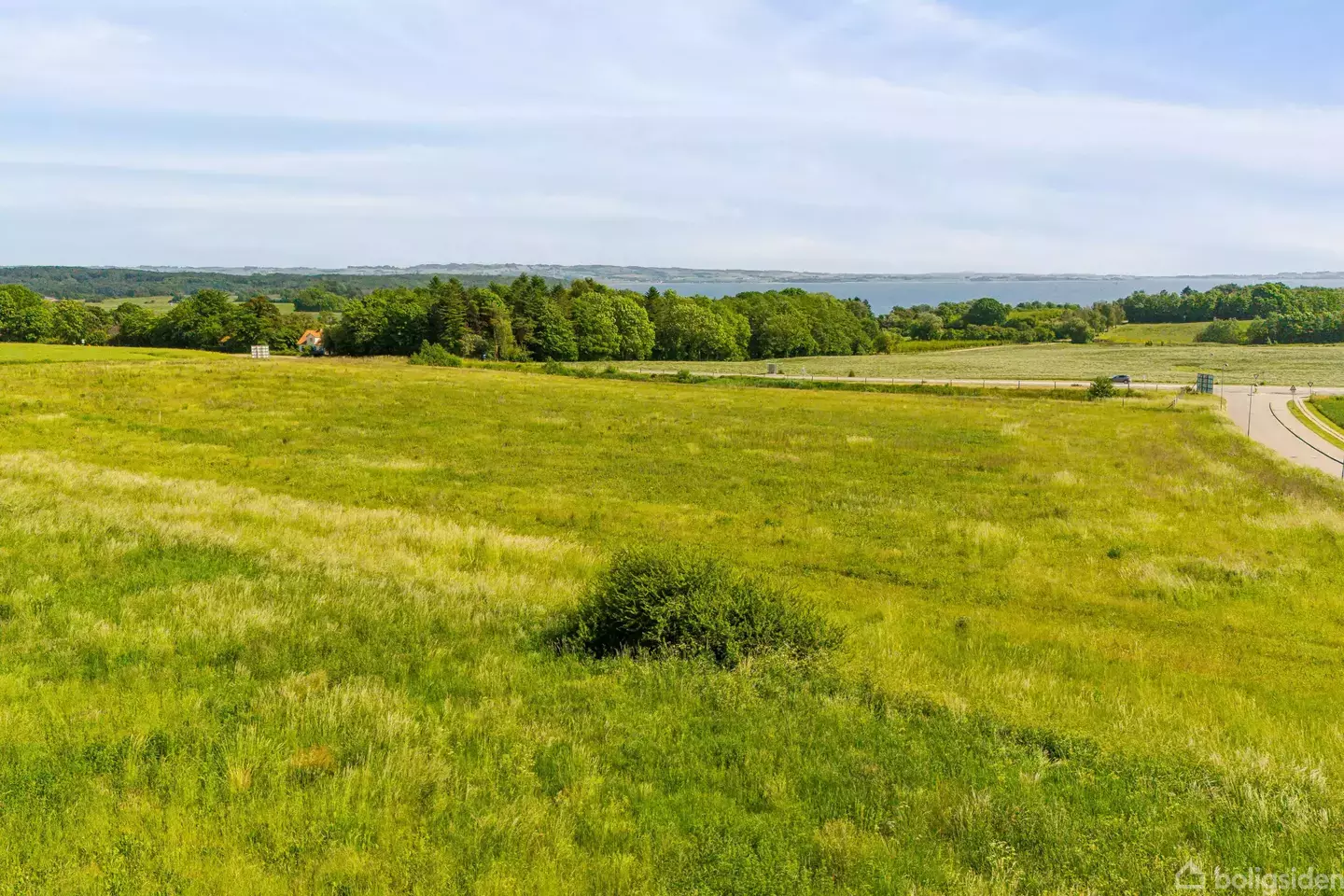 Helårsgrund på Sydbjerg 1, 8410 Rønde