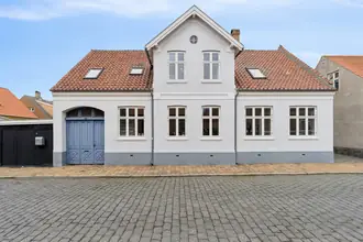 Villa på Østervoldgade 23, Rønne, 3700 Rønne