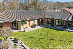 Villa på Nordre Alle 10, 8723 Løsning
