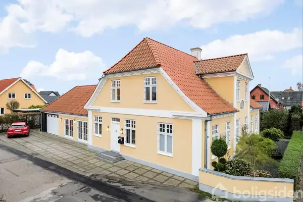 Villa på Østergade 16, 9370 Hals